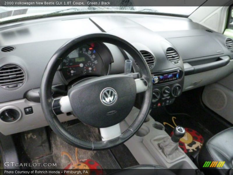 Green / Black 2000 Volkswagen New Beetle GLX 1.8T Coupe