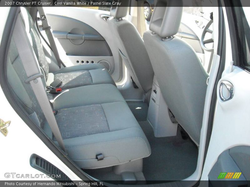 Cool Vanilla White / Pastel Slate Gray 2007 Chrysler PT Cruiser
