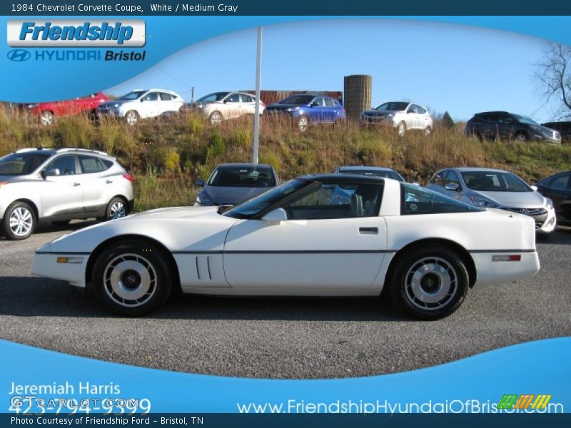 White / Medium Gray 1984 Chevrolet Corvette Coupe