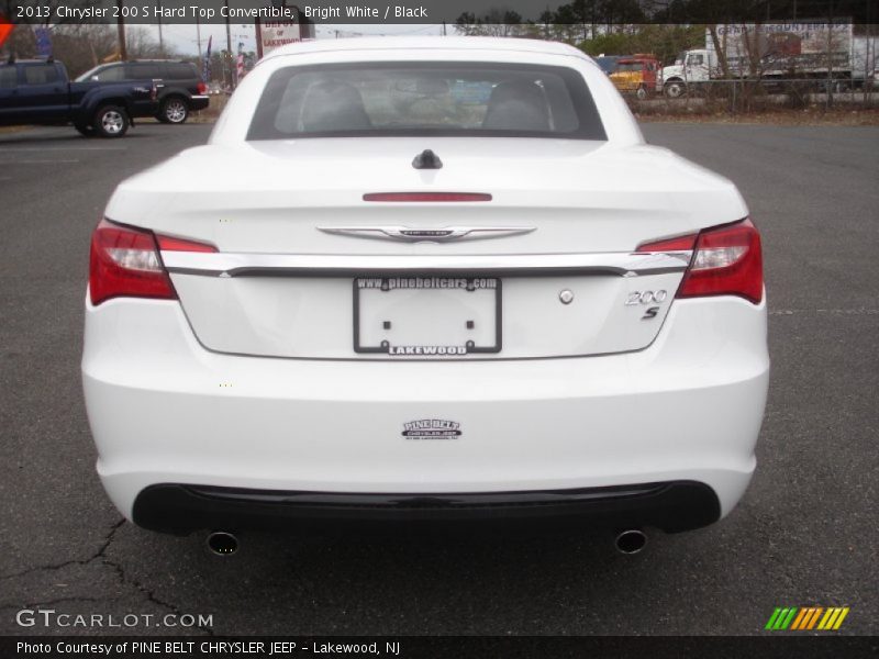 Bright White / Black 2013 Chrysler 200 S Hard Top Convertible