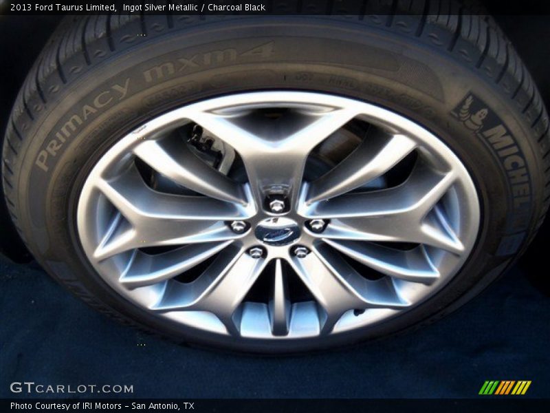 Ingot Silver Metallic / Charcoal Black 2013 Ford Taurus Limited