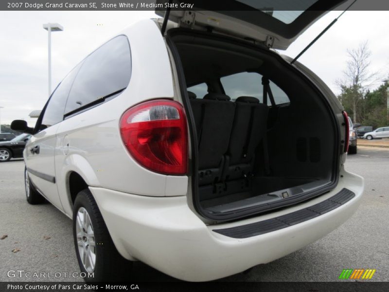 Stone White / Medium Slate Gray 2007 Dodge Grand Caravan SE