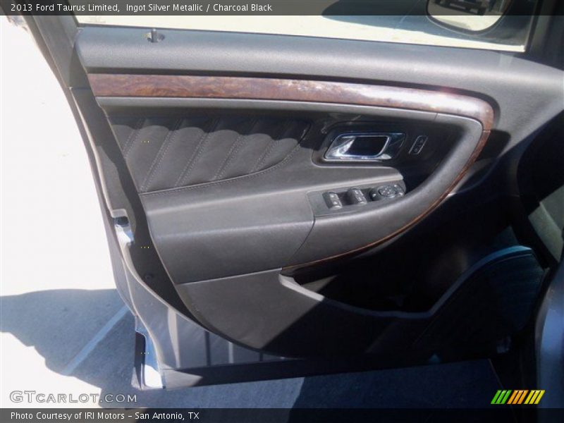 Ingot Silver Metallic / Charcoal Black 2013 Ford Taurus Limited