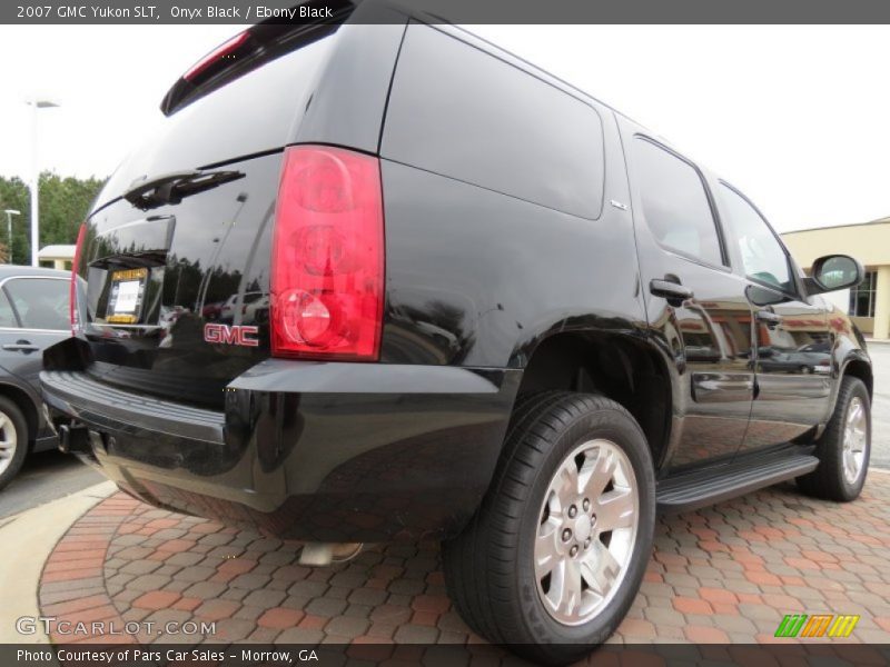 Onyx Black / Ebony Black 2007 GMC Yukon SLT