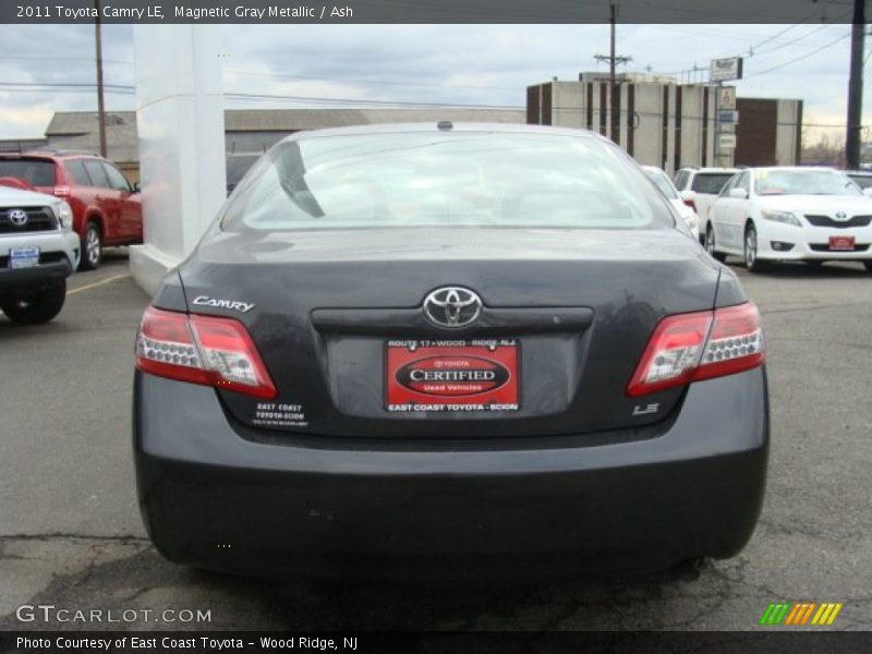 Magnetic Gray Metallic / Ash 2011 Toyota Camry LE