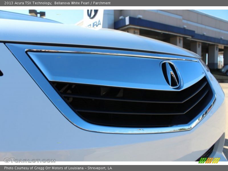 Bellanova White Pearl / Parchment 2013 Acura TSX Technology