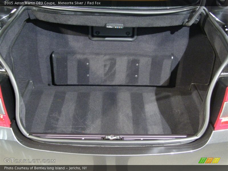 Meteorite Silver / Red Fox 2005 Aston Martin DB9 Coupe
