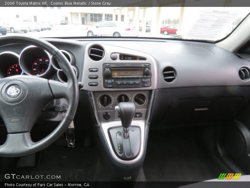 Dashboard of 2006 Matrix XR