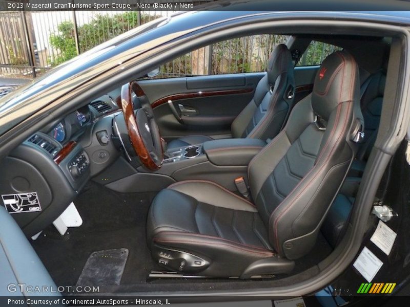  2013 GranTurismo Sport Coupe Nero Interior