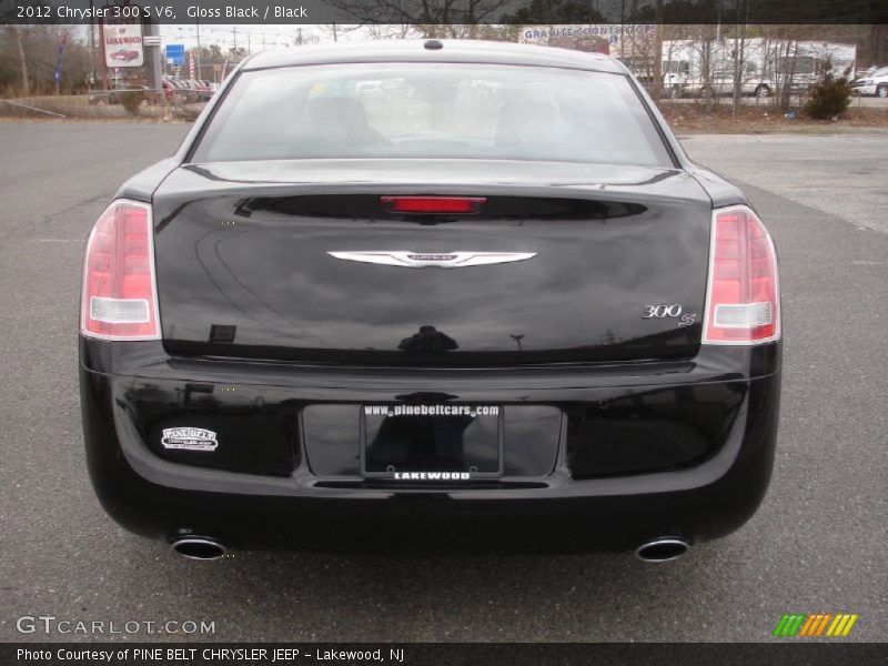 Gloss Black / Black 2012 Chrysler 300 S V6