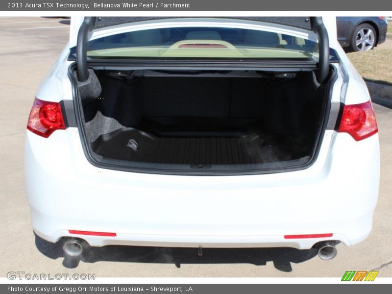 Bellanova White Pearl / Parchment 2013 Acura TSX Technology