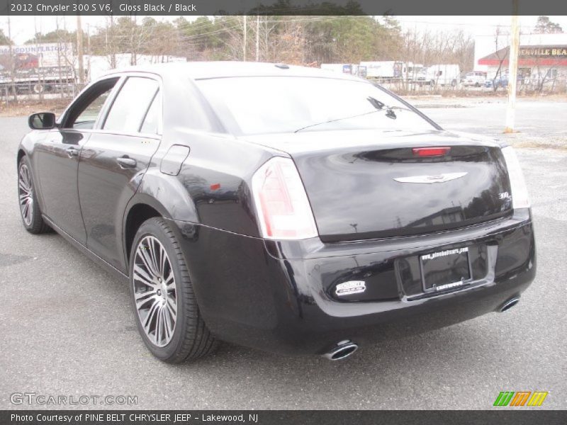 Gloss Black / Black 2012 Chrysler 300 S V6