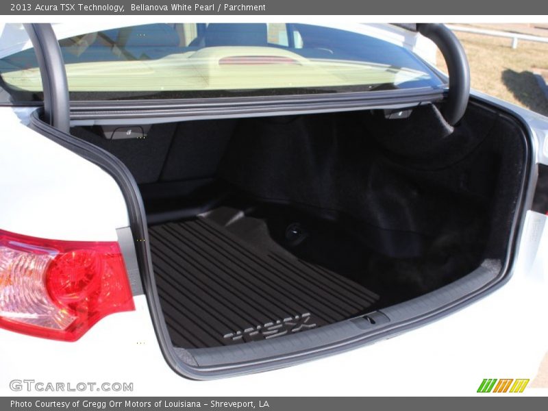 Bellanova White Pearl / Parchment 2013 Acura TSX Technology