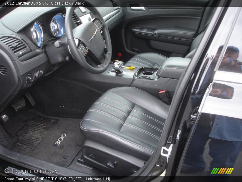 Gloss Black / Black 2012 Chrysler 300 S V6