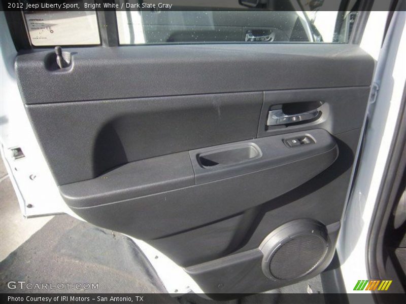 Bright White / Dark Slate Gray 2012 Jeep Liberty Sport
