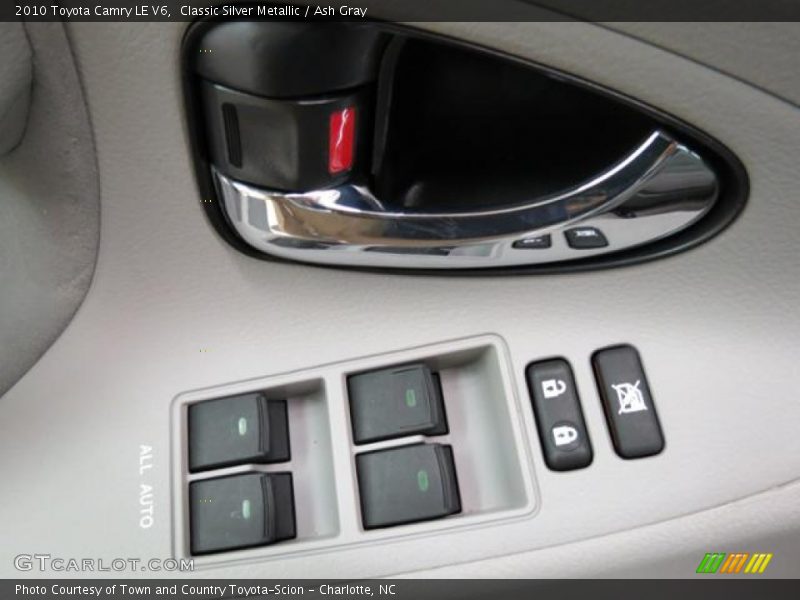 Classic Silver Metallic / Ash Gray 2010 Toyota Camry LE V6
