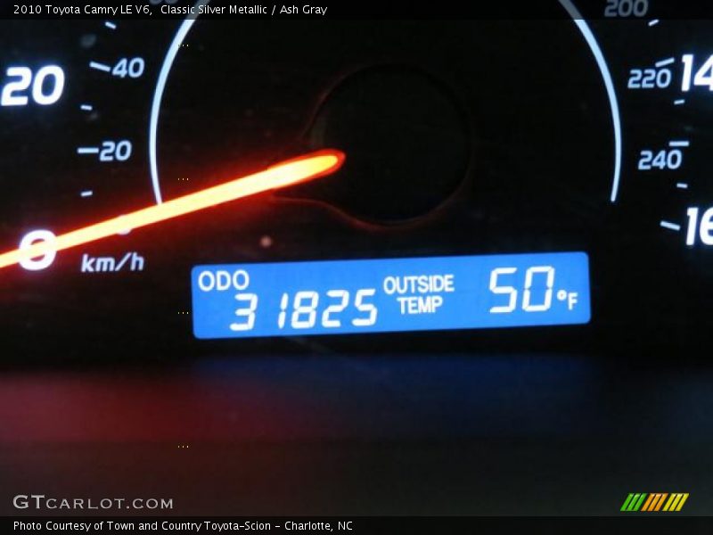 Classic Silver Metallic / Ash Gray 2010 Toyota Camry LE V6