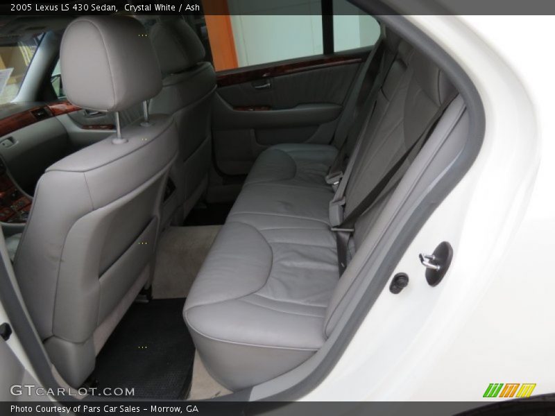 Crystal White / Ash 2005 Lexus LS 430 Sedan