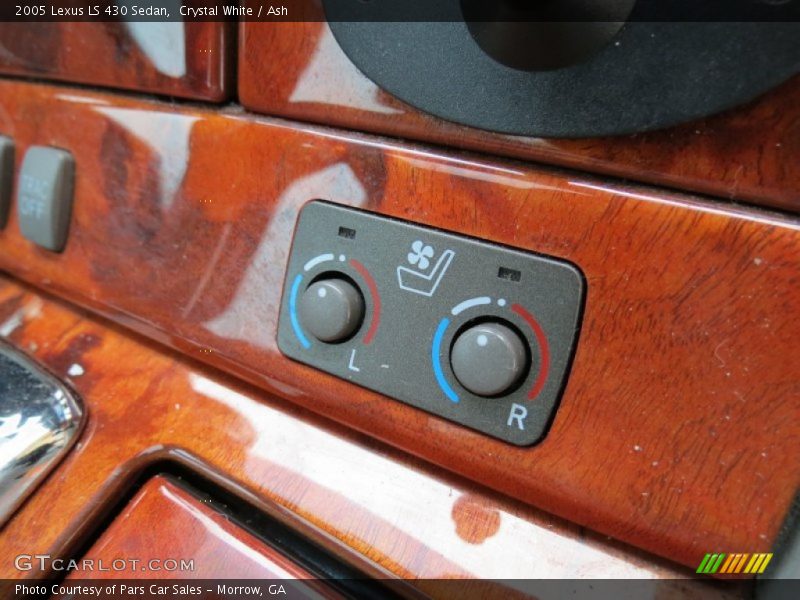 Crystal White / Ash 2005 Lexus LS 430 Sedan