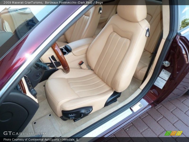 Front Seat of 2009 GranTurismo 