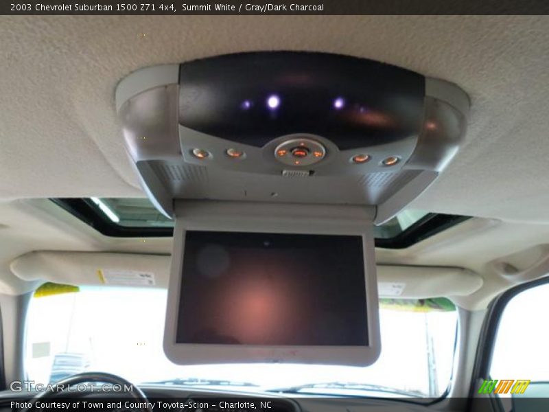 Entertainment System of 2003 Suburban 1500 Z71 4x4