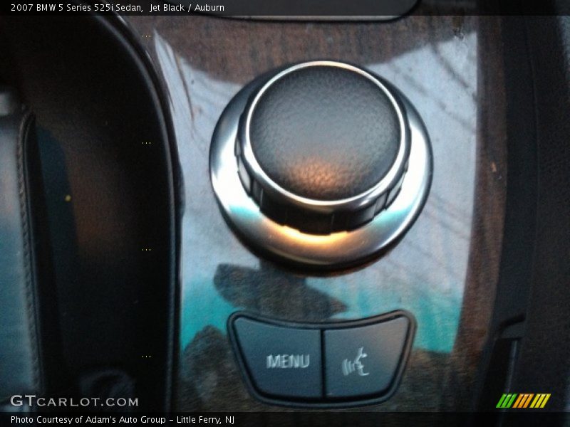 Controls of 2007 5 Series 525i Sedan