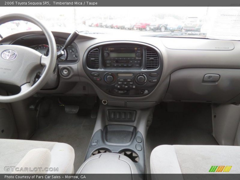 Dashboard of 2006 Sequoia SR5