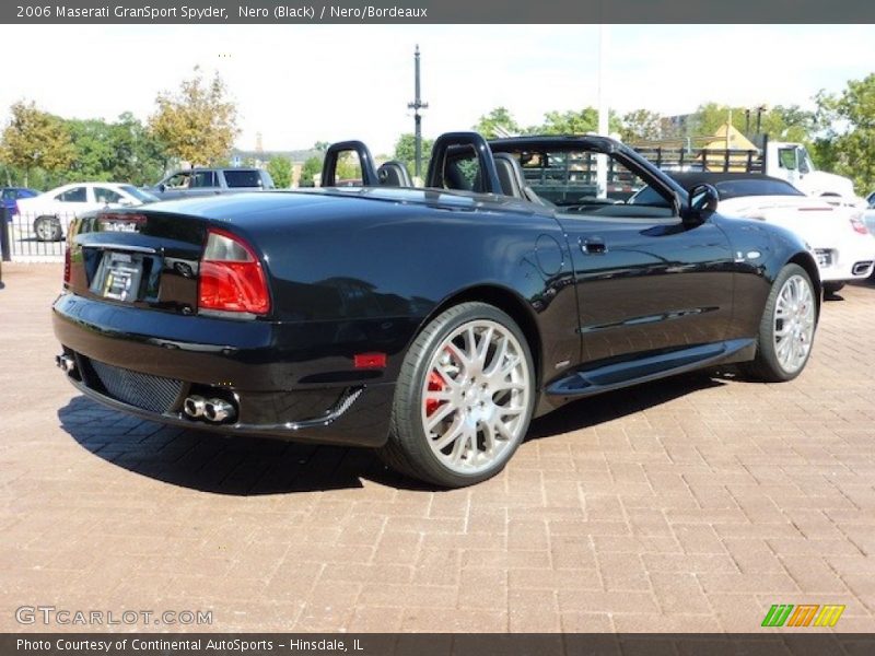 Nero (Black) / Nero/Bordeaux 2006 Maserati GranSport Spyder