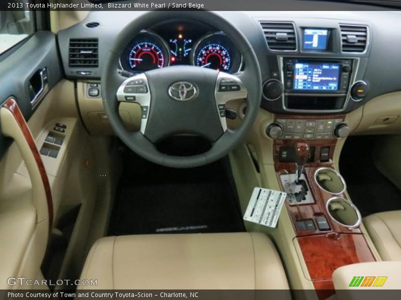 Blizzard White Pearl / Sand Beige 2013 Toyota Highlander Limited
