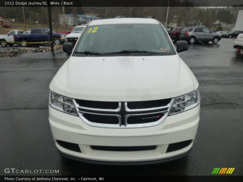 White / Black 2012 Dodge Journey SE
