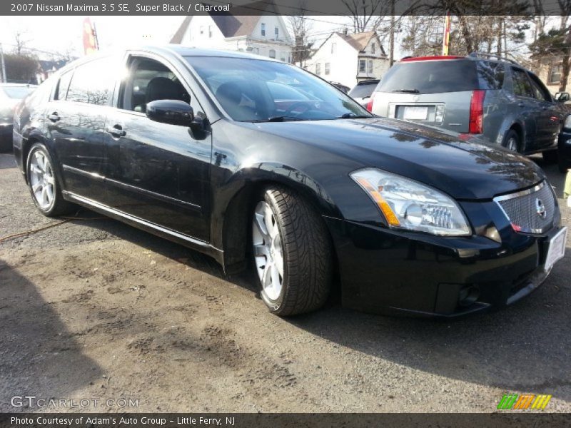 Front 3/4 View of 2007 Maxima 3.5 SE