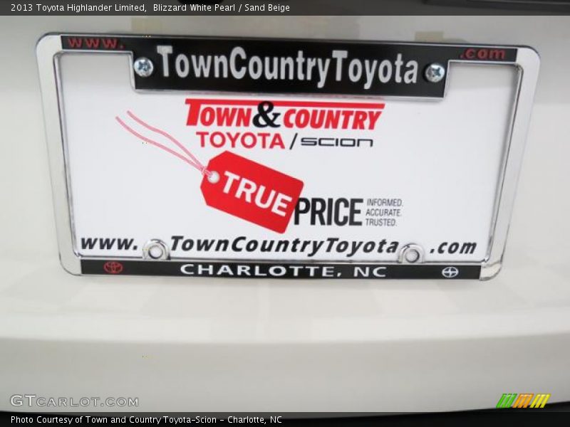 Blizzard White Pearl / Sand Beige 2013 Toyota Highlander Limited