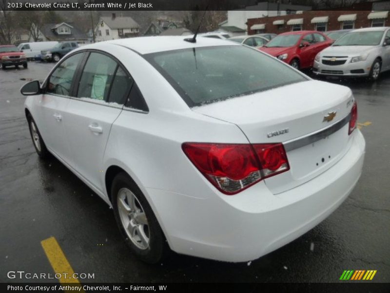 Summit White / Jet Black 2013 Chevrolet Cruze LT