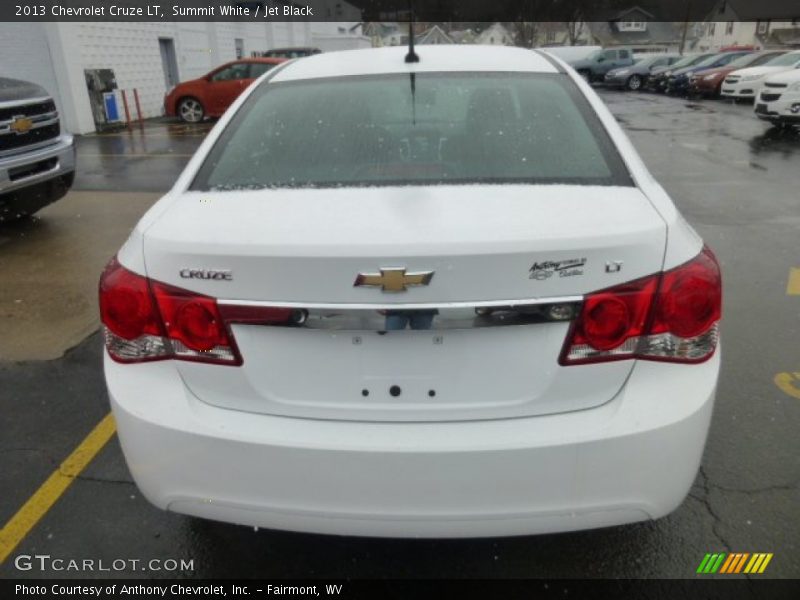Summit White / Jet Black 2013 Chevrolet Cruze LT