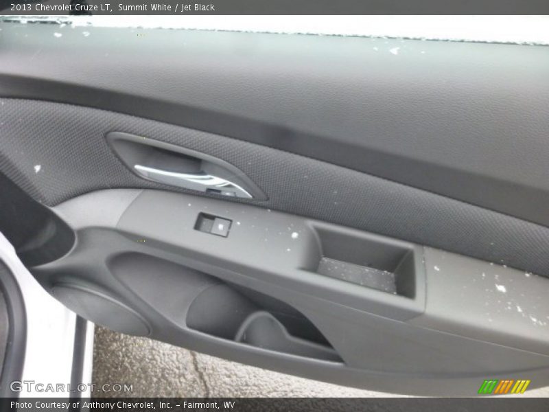 Summit White / Jet Black 2013 Chevrolet Cruze LT