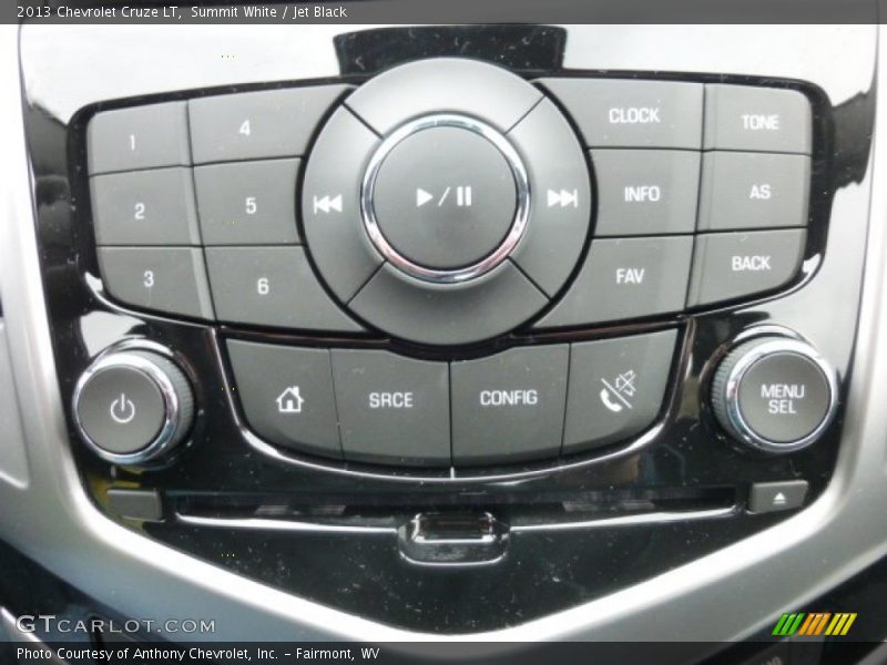 Summit White / Jet Black 2013 Chevrolet Cruze LT