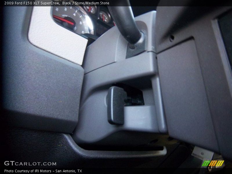 Black / Stone/Medium Stone 2009 Ford F150 XLT SuperCrew