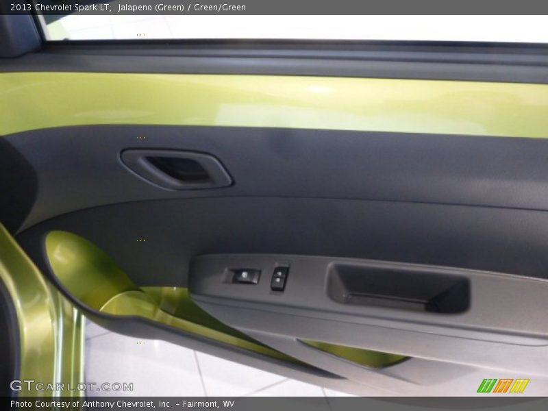 Jalapeno (Green) / Green/Green 2013 Chevrolet Spark LT