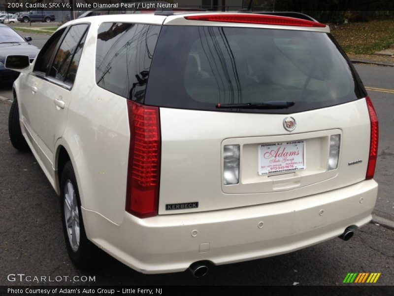 White Diamond Pearl / Light Neutral 2004 Cadillac SRX V6