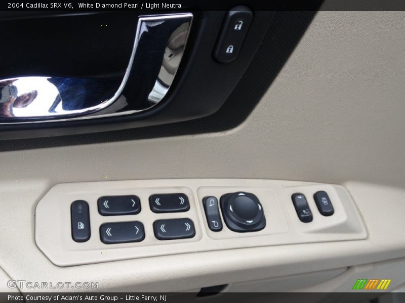 White Diamond Pearl / Light Neutral 2004 Cadillac SRX V6