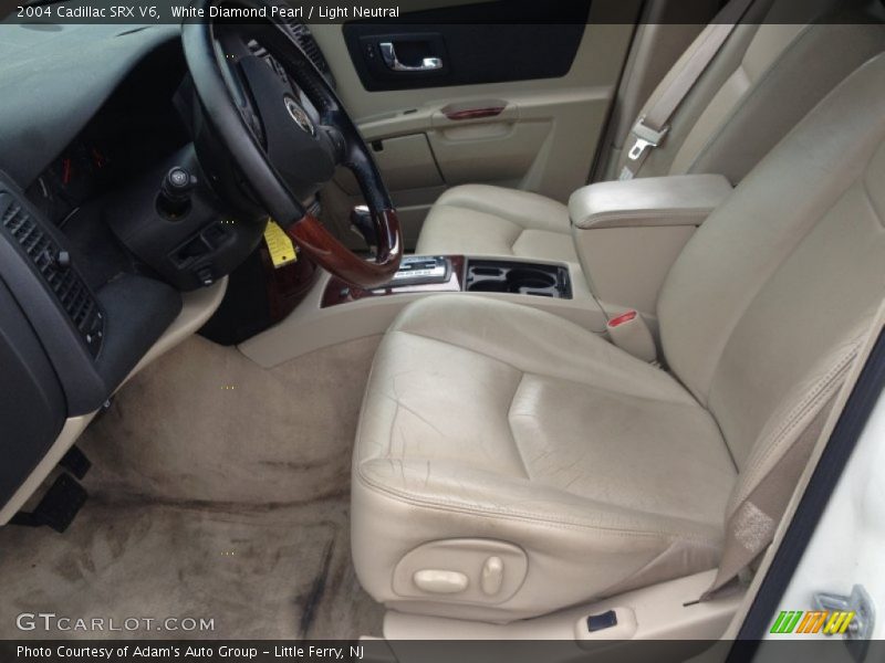 White Diamond Pearl / Light Neutral 2004 Cadillac SRX V6