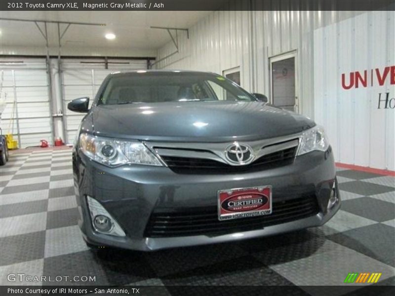 Magnetic Gray Metallic / Ash 2012 Toyota Camry XLE