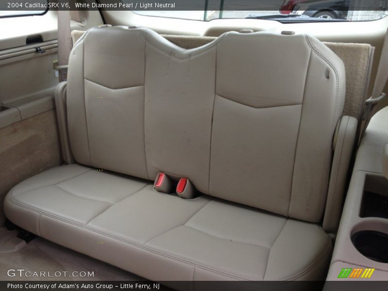 White Diamond Pearl / Light Neutral 2004 Cadillac SRX V6
