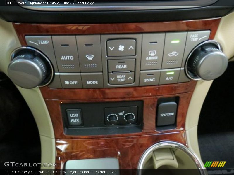 Black / Sand Beige 2013 Toyota Highlander Limited