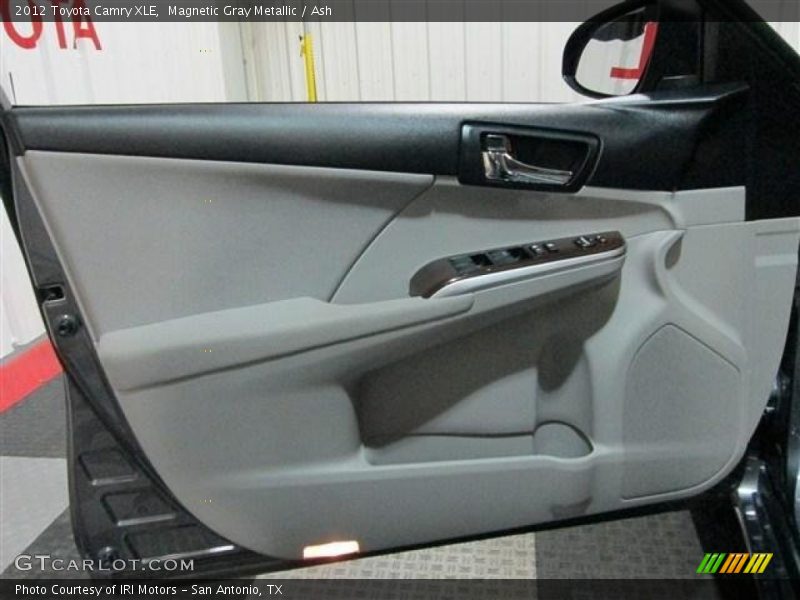 Magnetic Gray Metallic / Ash 2012 Toyota Camry XLE
