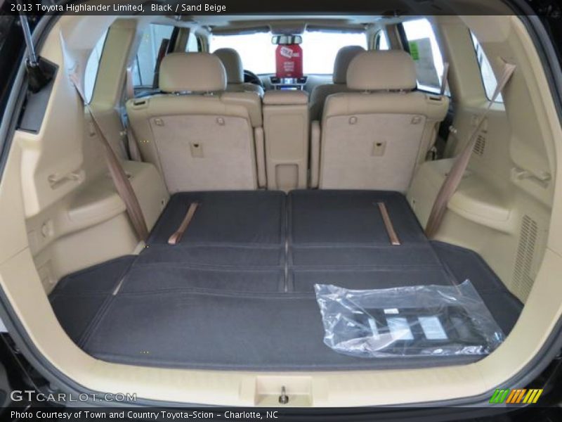 Black / Sand Beige 2013 Toyota Highlander Limited