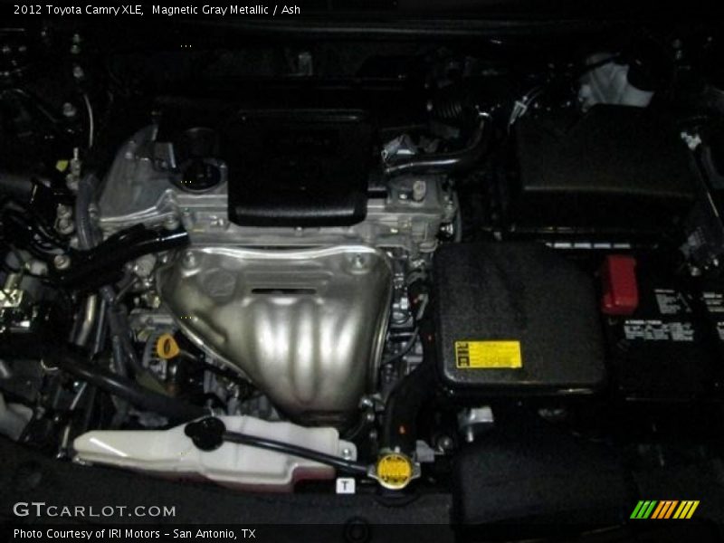 Magnetic Gray Metallic / Ash 2012 Toyota Camry XLE