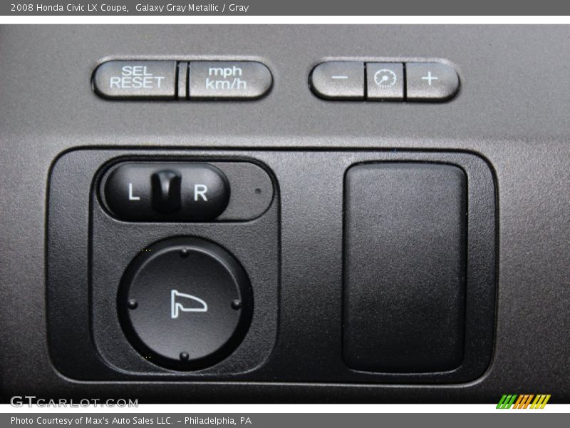 Controls of 2008 Civic LX Coupe