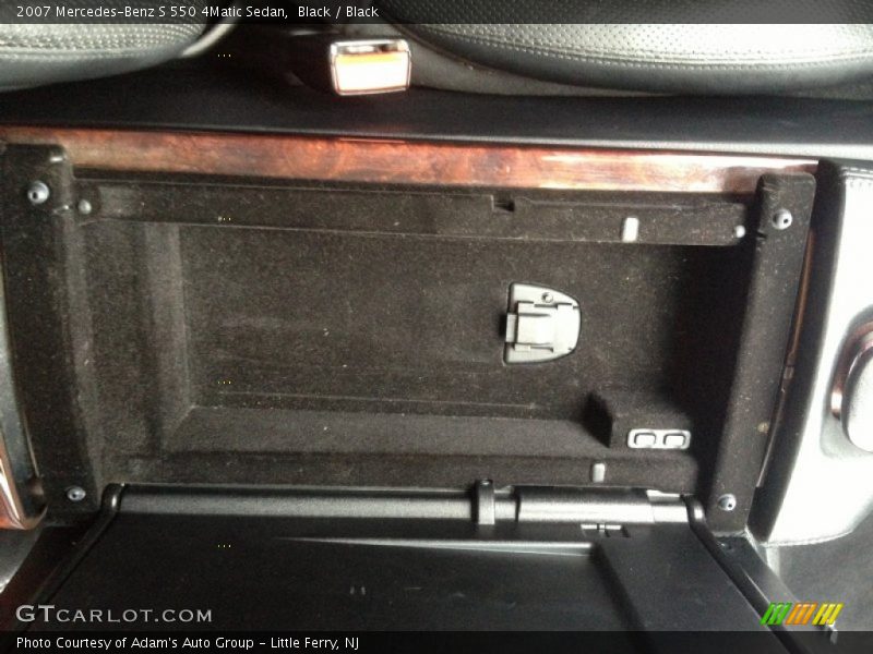 Black / Black 2007 Mercedes-Benz S 550 4Matic Sedan