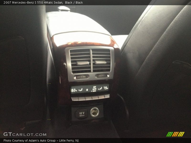 Black / Black 2007 Mercedes-Benz S 550 4Matic Sedan